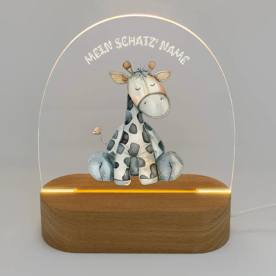 Personalisiertes-Nachtlicht-mit-eigenem-Text-und-giraffe-Motiv-Licht-an-16,5x14,8x6cm